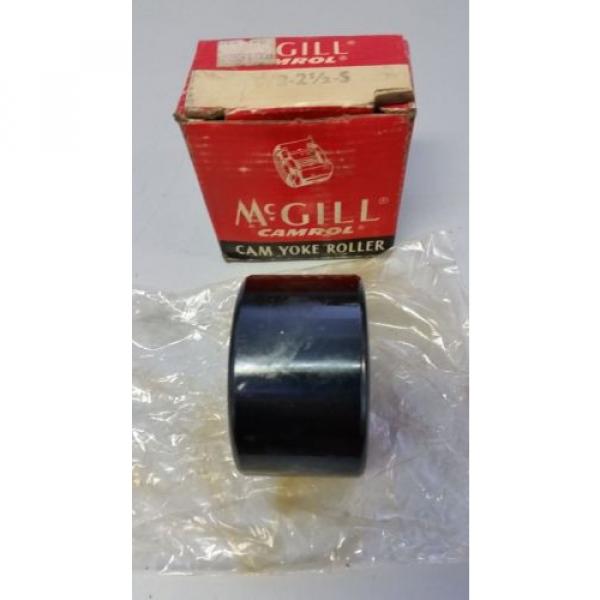 McGILL Bearings CYR-21/2-S CAM YOKE ROLLER #3 image